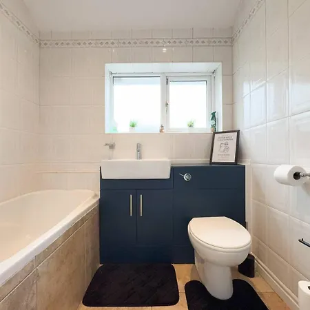 Raygill House By Furnished 4br Shadwell House Ideal For Contractors & Relocations Families בית נופש *