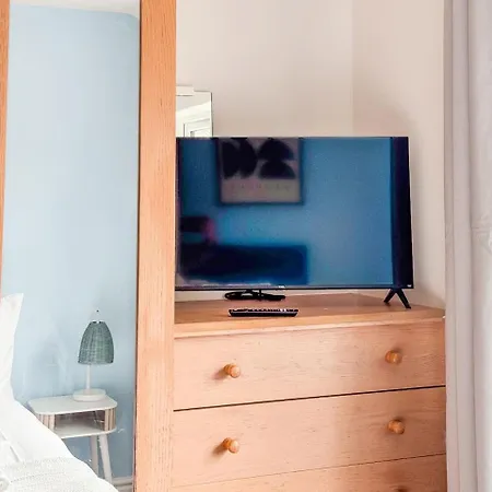 בית נופש Raygill House By Furnished 4br Shadwell House Ideal For Contractors & Relocations Families לידס
