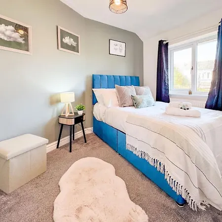 Raygill House By Furnished 4br Shadwell House Ideal For Contractors & Relocations Families לידס