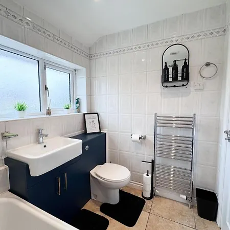 Raygill House By Furnished 4br Shadwell House Ideal For Contractors & Relocations Families * Лидс