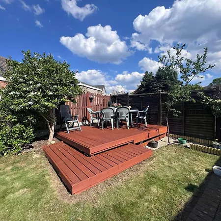 Raygill House By Furnished 4br Shadwell House Ideal For Contractors & Relocations Families Дом отдыха Лидс