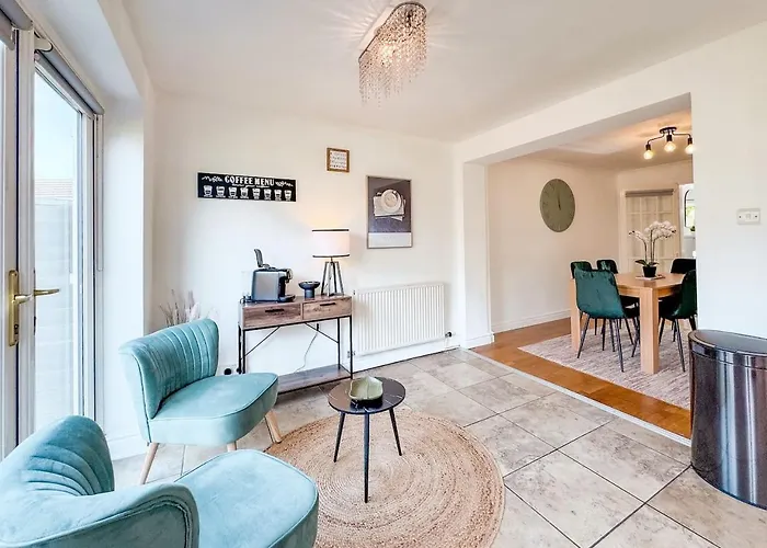 Casa vacanze Raygill House By Furnished 4br Shadwell House Ideal For Contractors & Relocations Families Leeds (West Yorkshire)