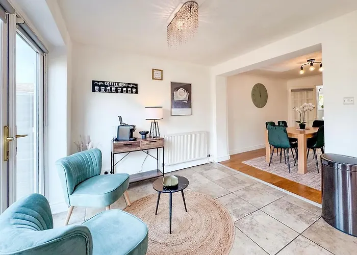 Casa vacanze Raygill House By Furnished 4br Shadwell House Ideal For Contractors & Relocations Families Leeds (West Yorkshire)