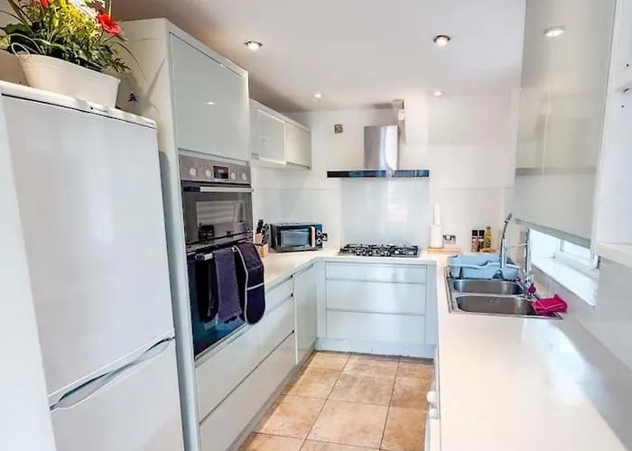 Casa vacanze Raygill House By Furnished 4br Shadwell House Ideal For Contractors & Relocations Families Leeds (West Yorkshire)