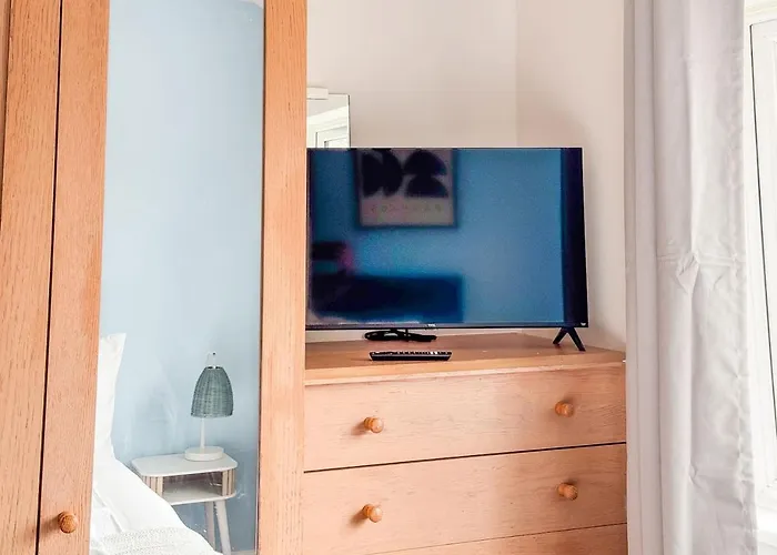 度假居 Raygill House By Furnished 4br Shadwell House Ideal For Contractors & Relocations Families 利兹