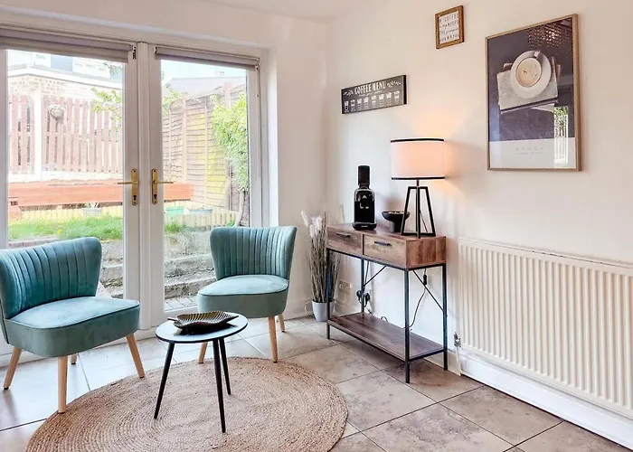 Raygill House By Furnished 4br Shadwell House Ideal For Contractors & Relocations Families 度假居 *